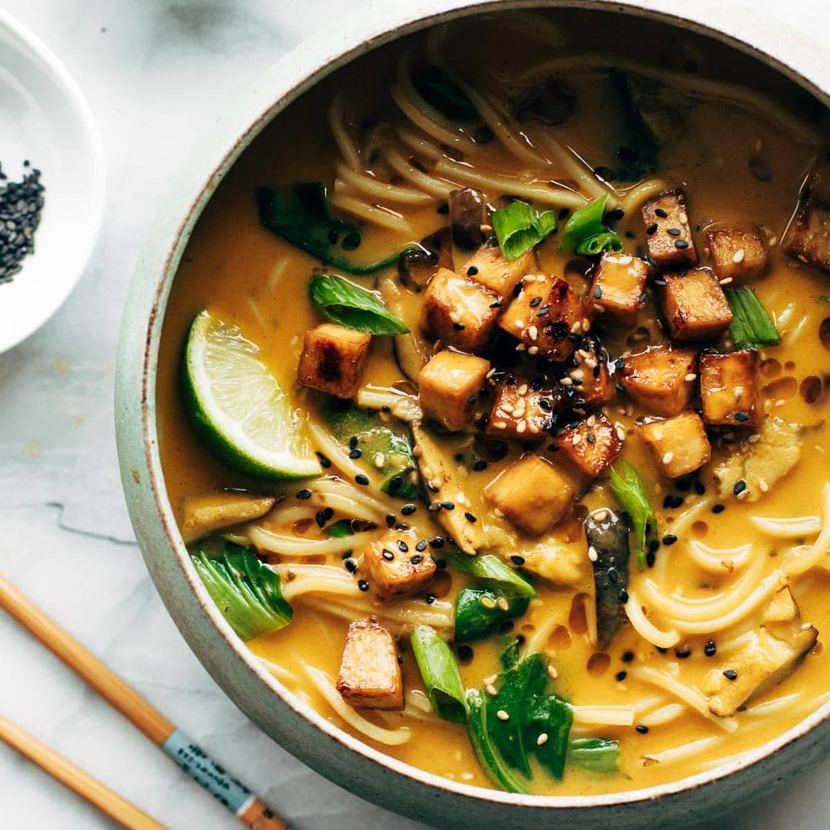 Picture of Curry Ramen Bowls with Spicy Beef